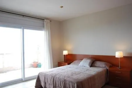 Sleeps 9 Villa *